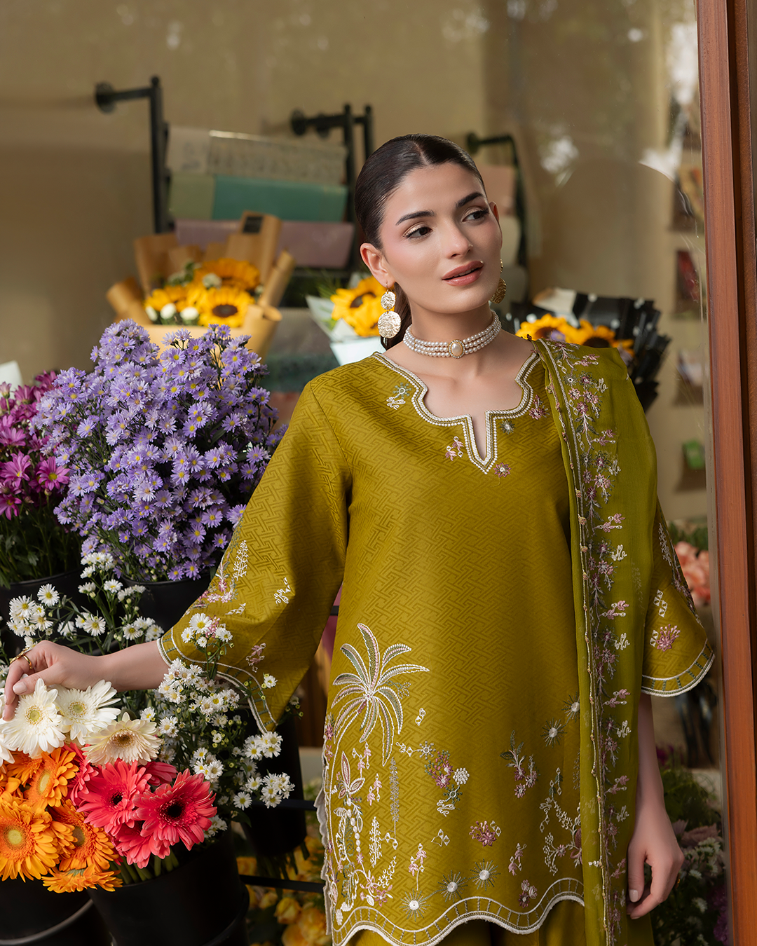 Lueur - Stitched 3 Piece Embroidered Lawn