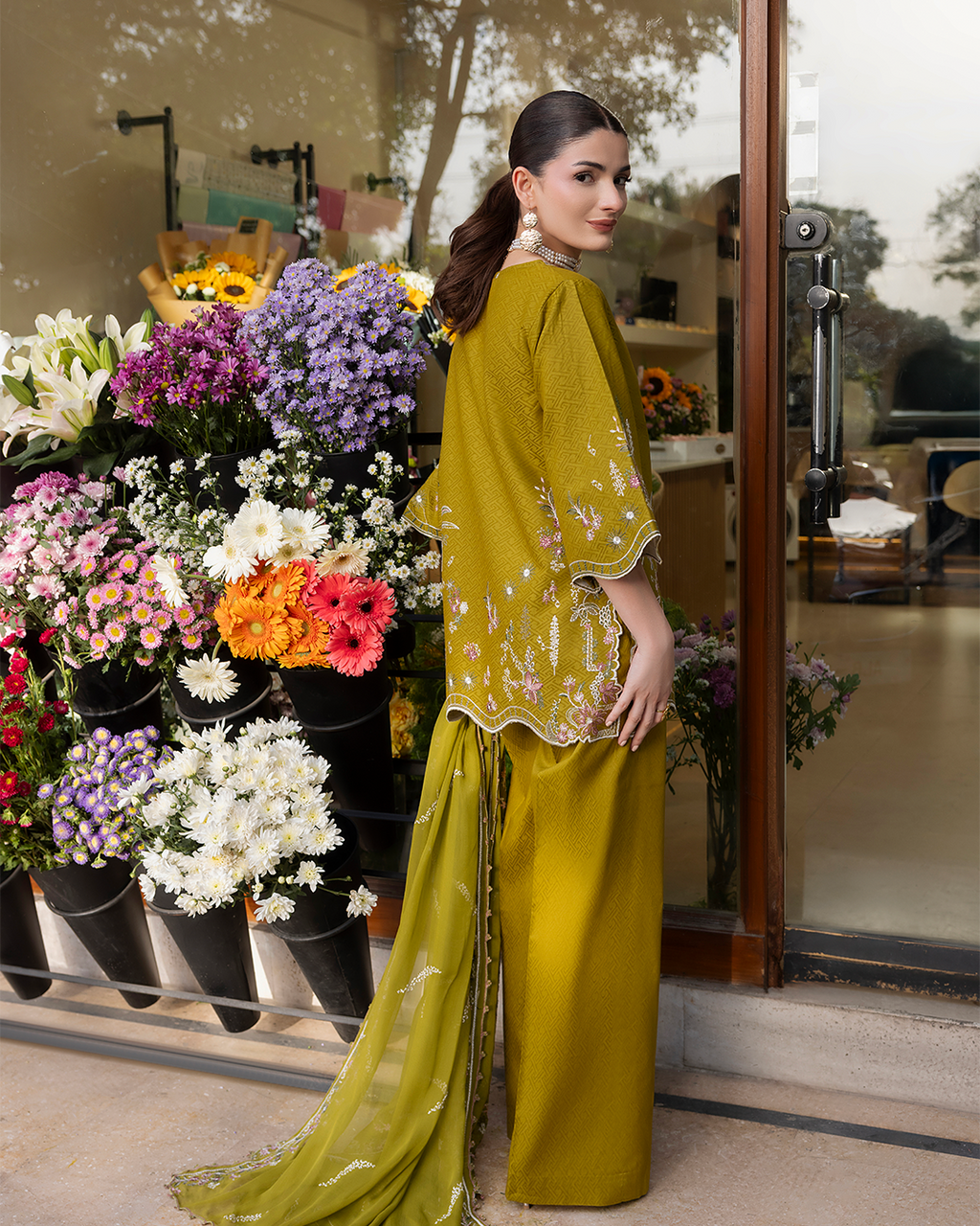 Lueur - Stitched 3 Piece Embroidered Lawn
