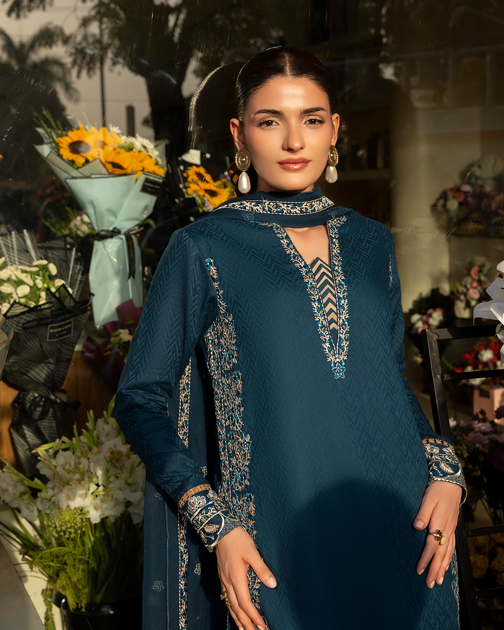 Coeur - Stitched 3 Piece Embroidered Lawn