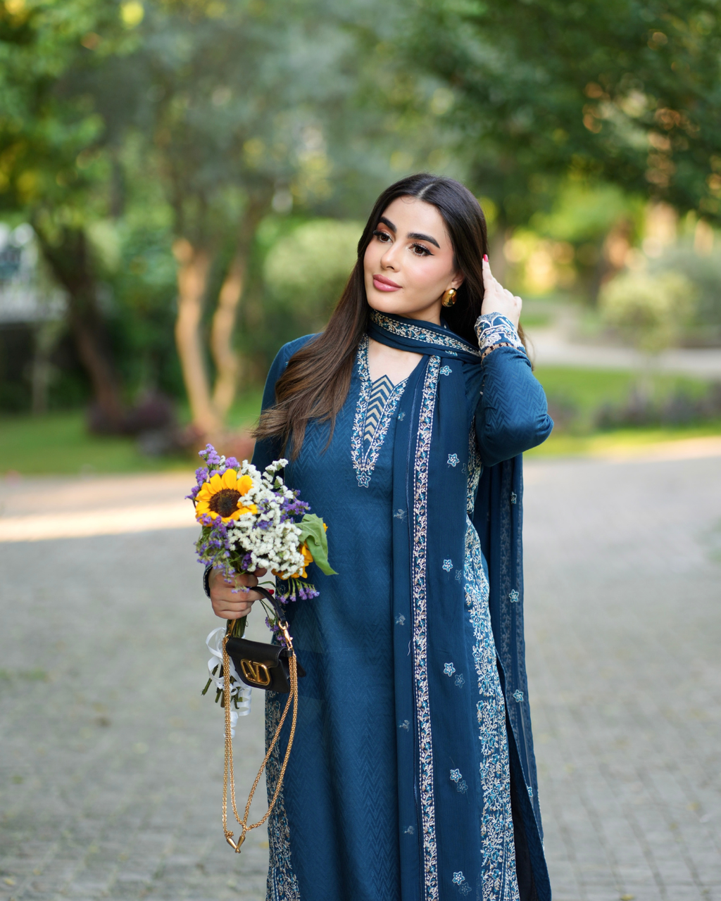 Coeur - Stitched 3 Piece Embroidered Lawn