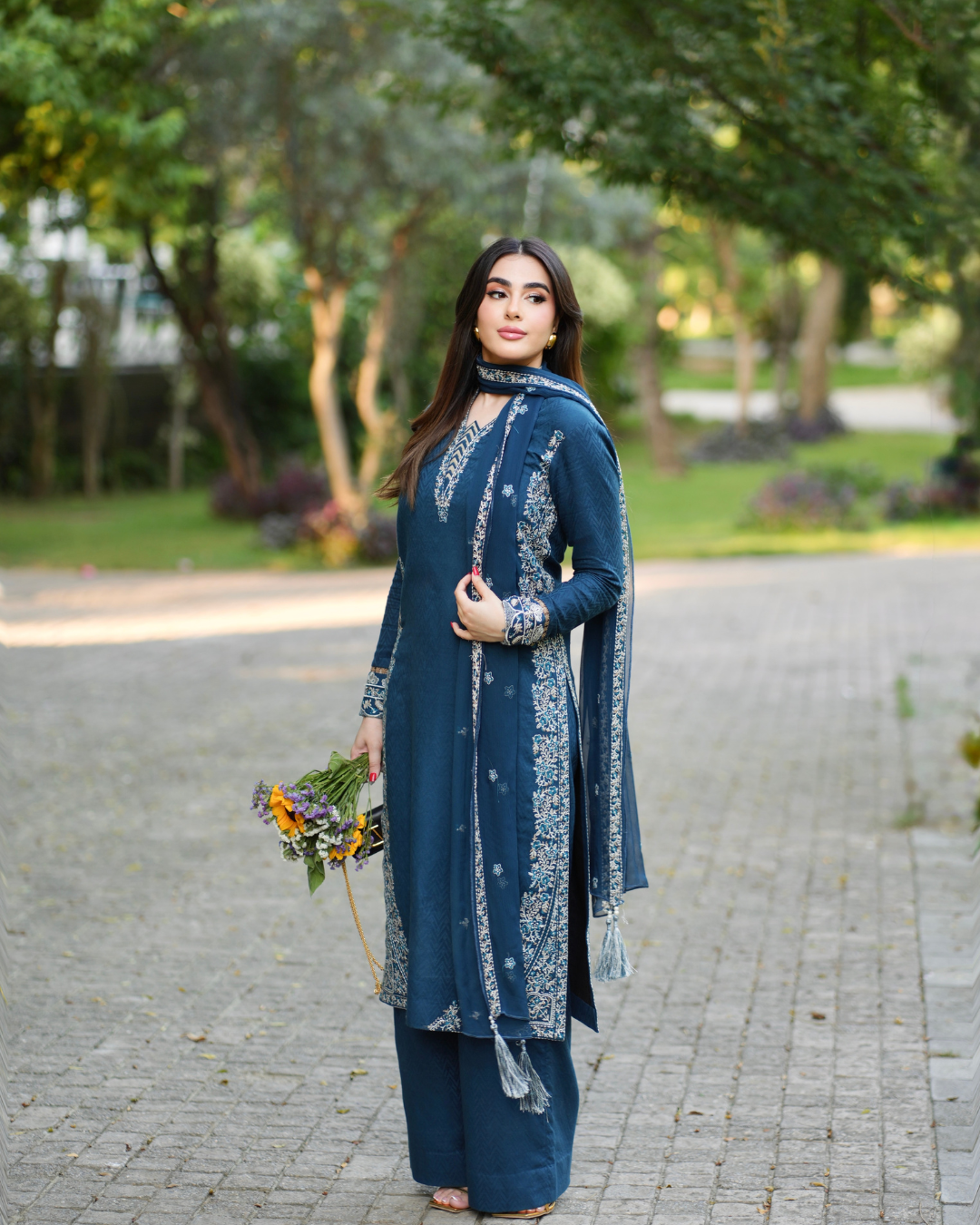 Coeur - Stitched 3 Piece Embroidered Lawn